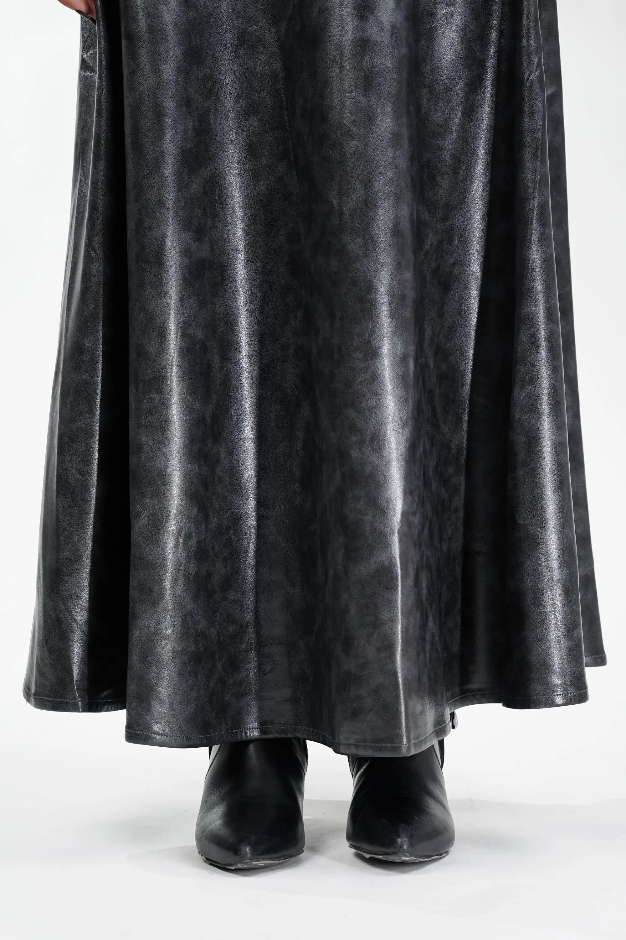 Carbon Flicker Black Leather Skirt