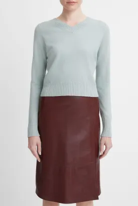 Cropped V-Neck Pullover