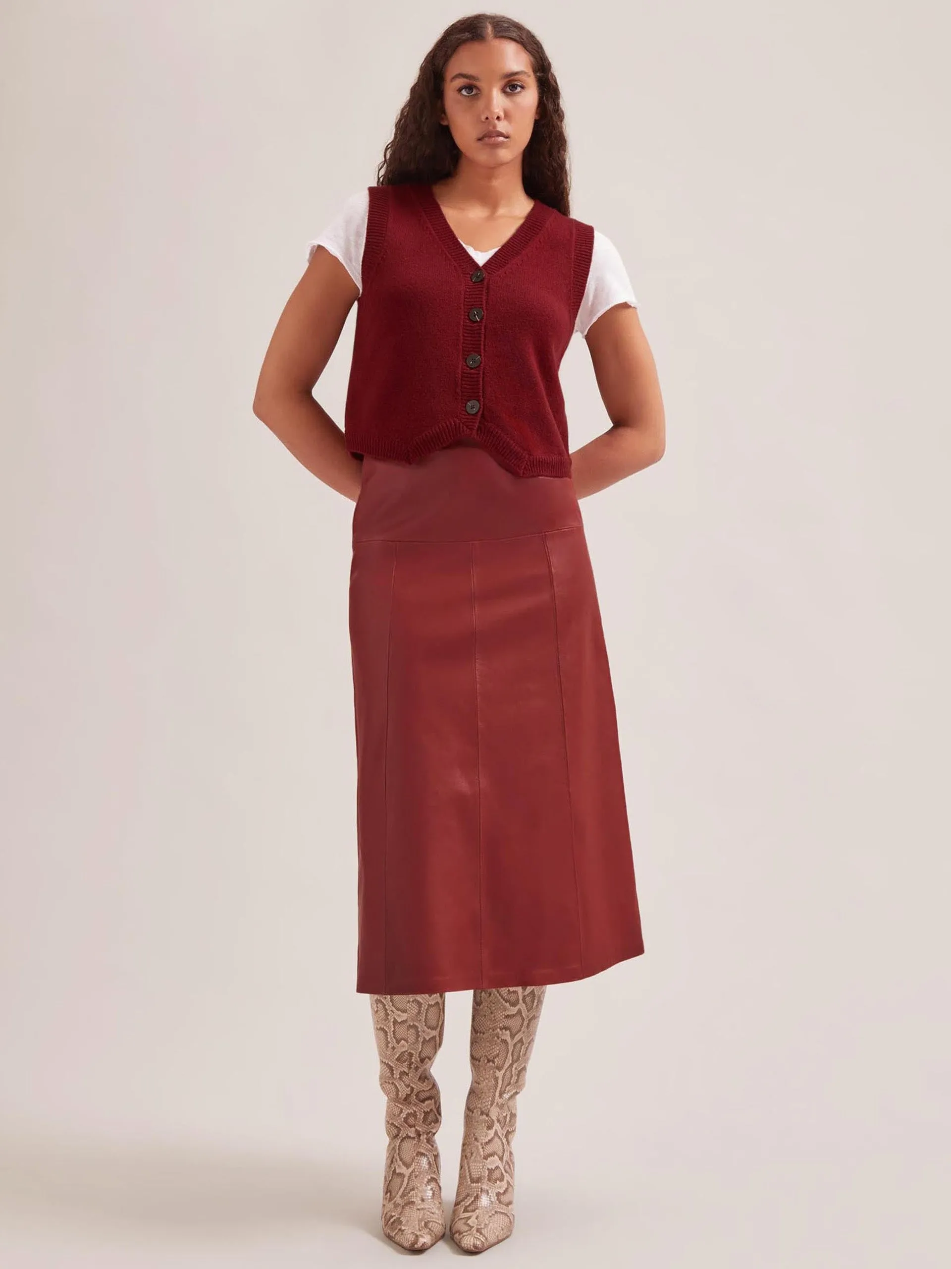 Dark red Wesley cashmere blend v neck waistcoat