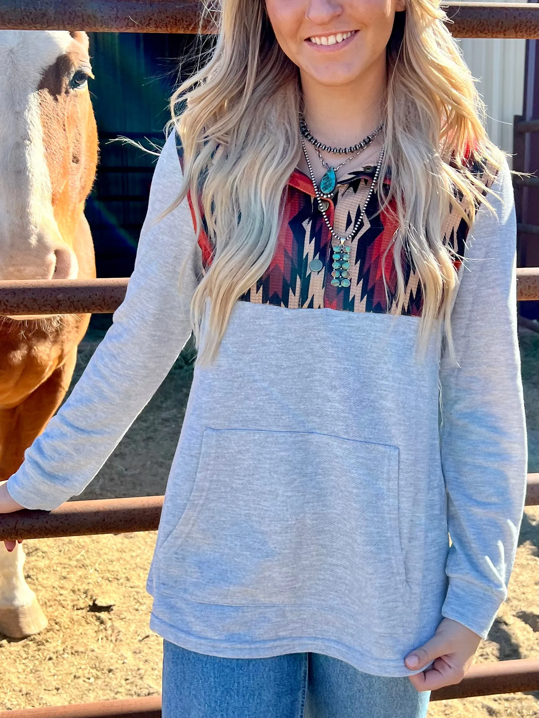 Grey Colors Of The Southwest Pullover*