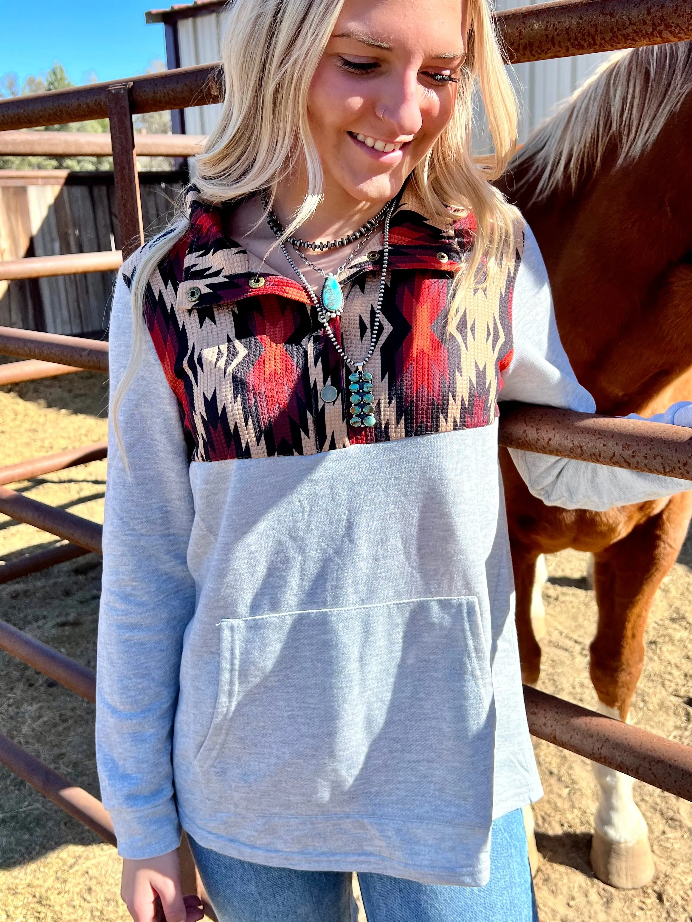 Grey Colors Of The Southwest Pullover*