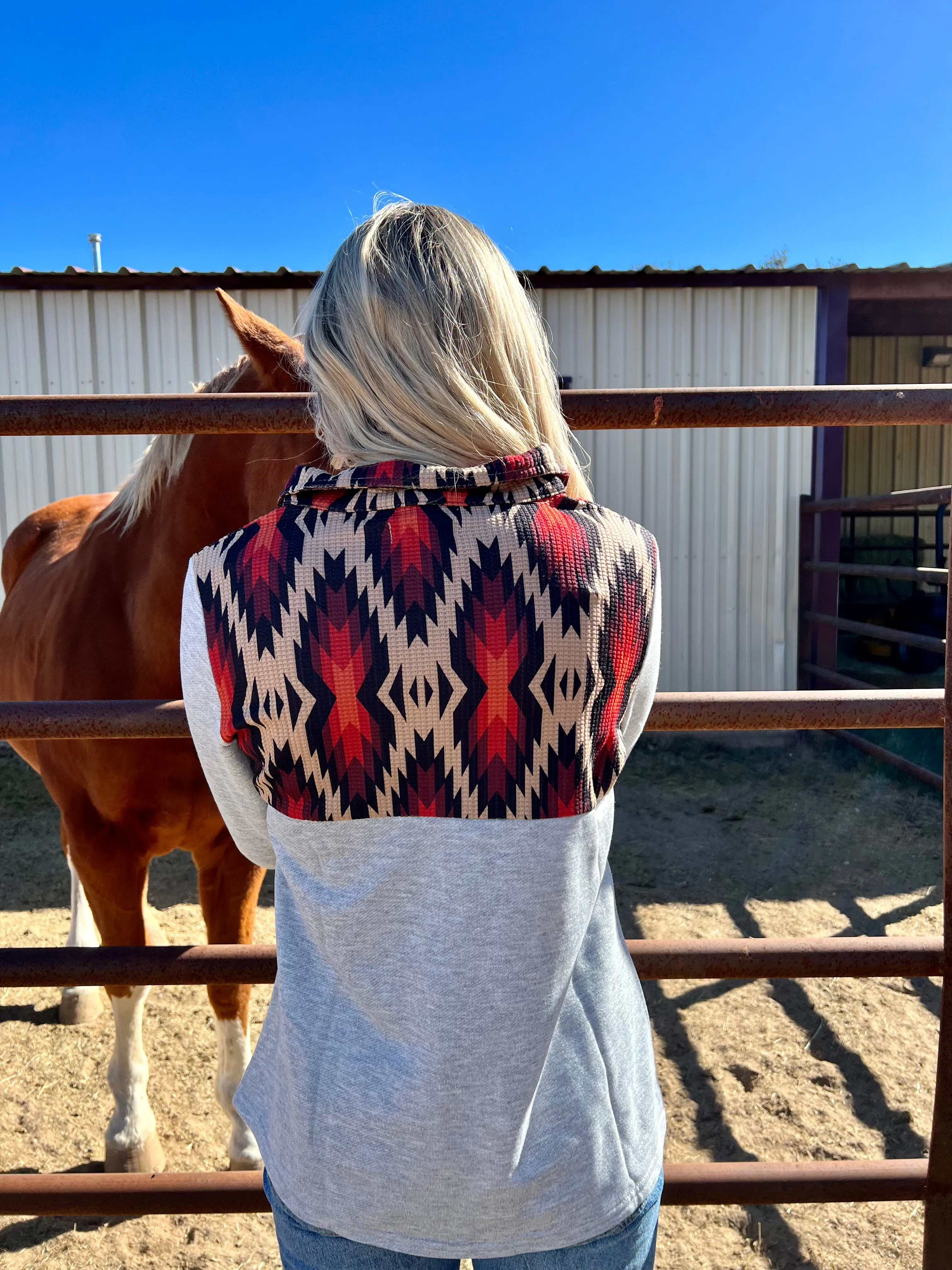 Grey Colors Of The Southwest Pullover*