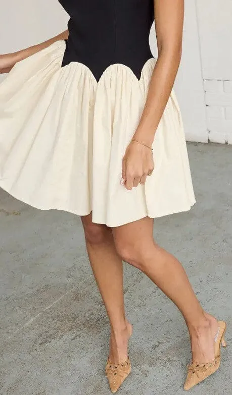 LUCY PUFF DRESS - BLACK/WHITE