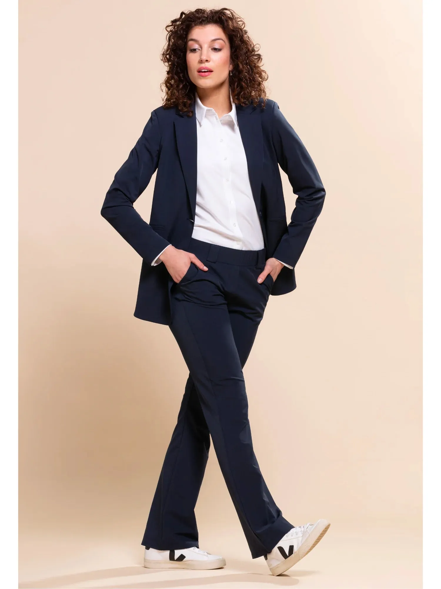 Philana Single Button travel Jacket in Black