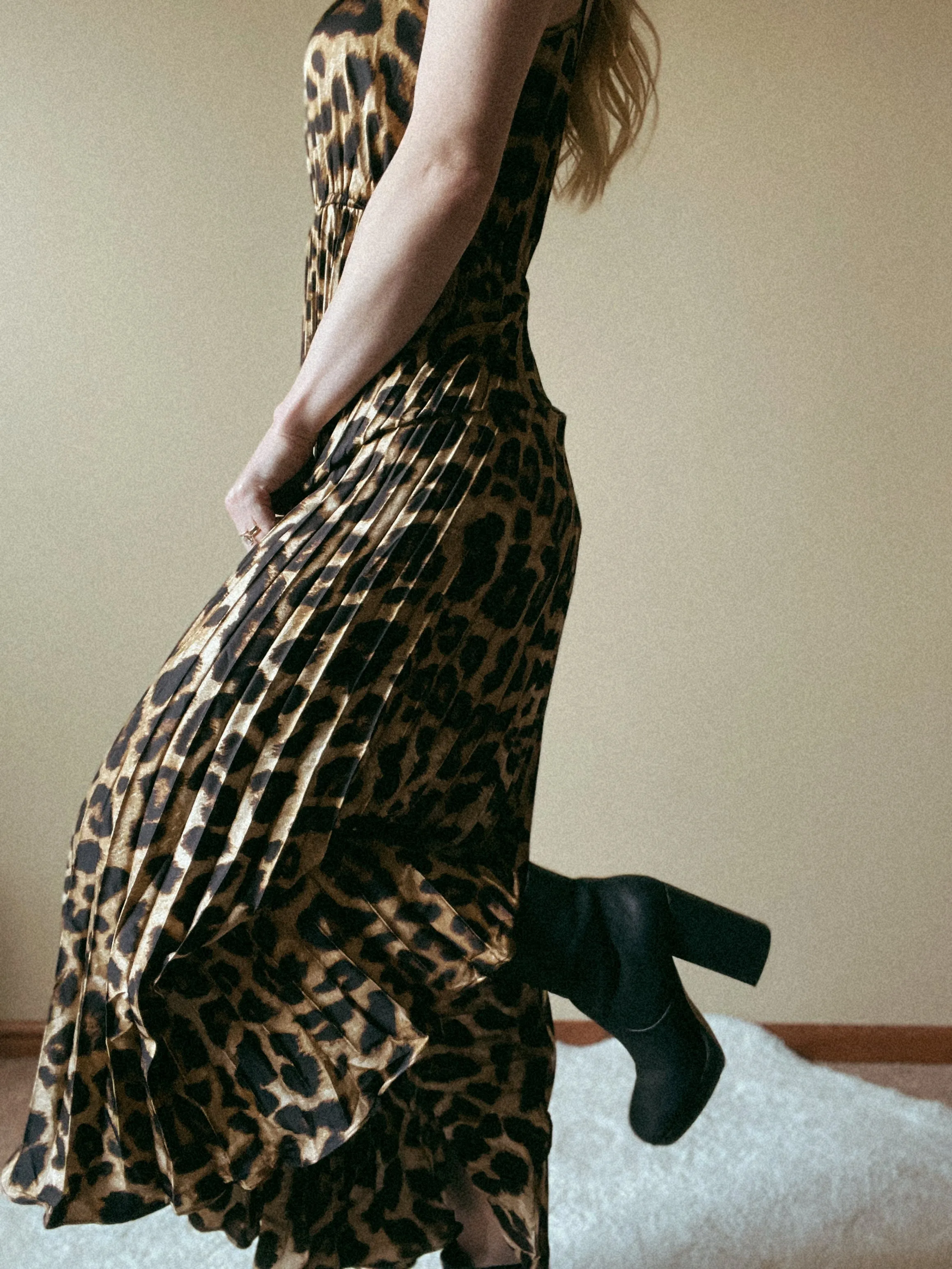 Phoebe Leopard Print Pleated Maxi Dress