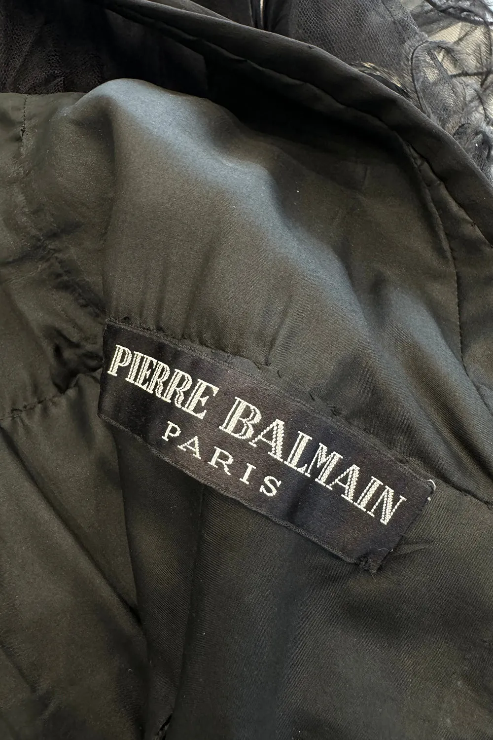 Pierre Balmain Fall 2000 Haute Couture Silk Chiffon, Net & Feather Skirt Dress - 12.5-14" W
