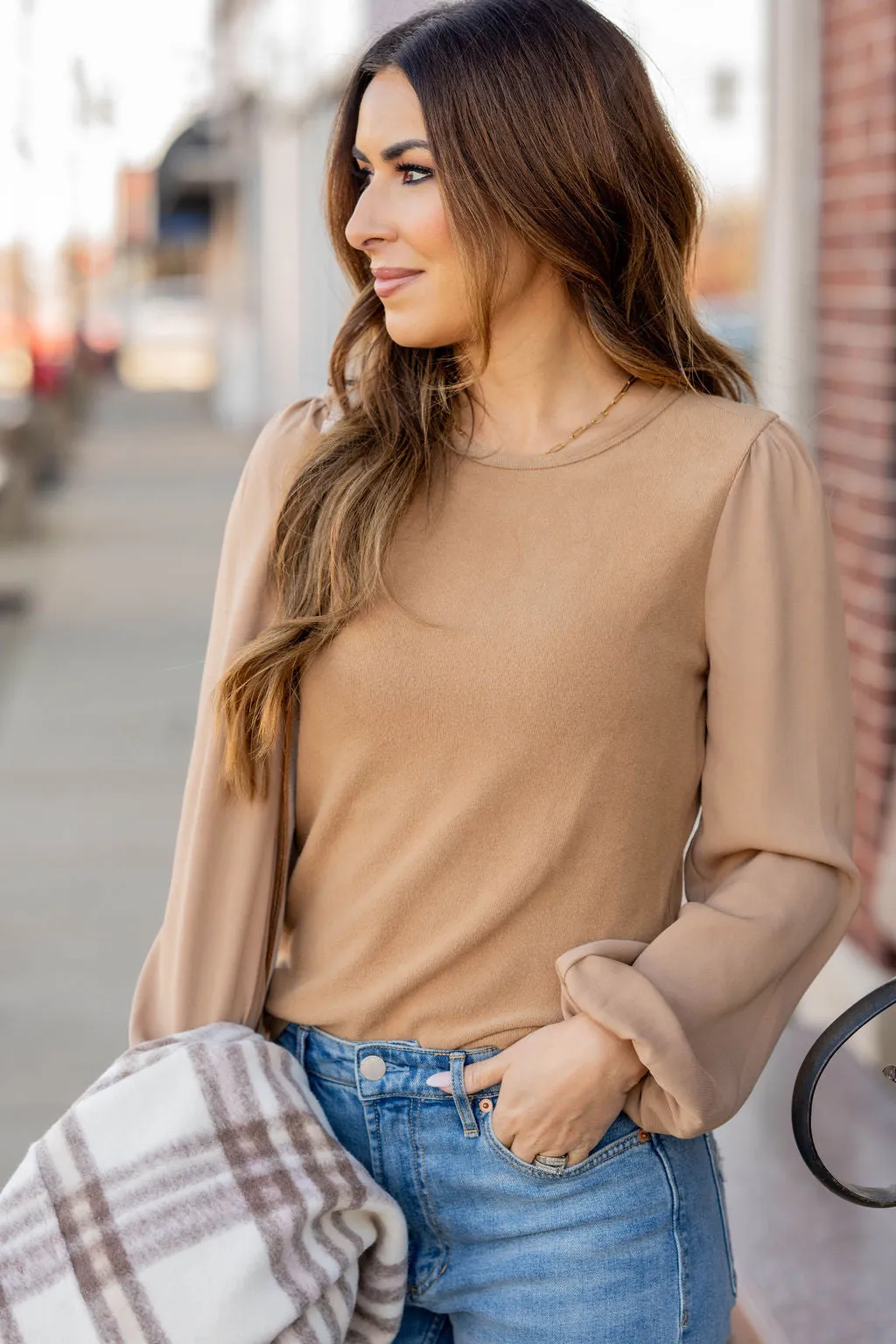 Simple Ribbed Body Blouse Sleeve Tee