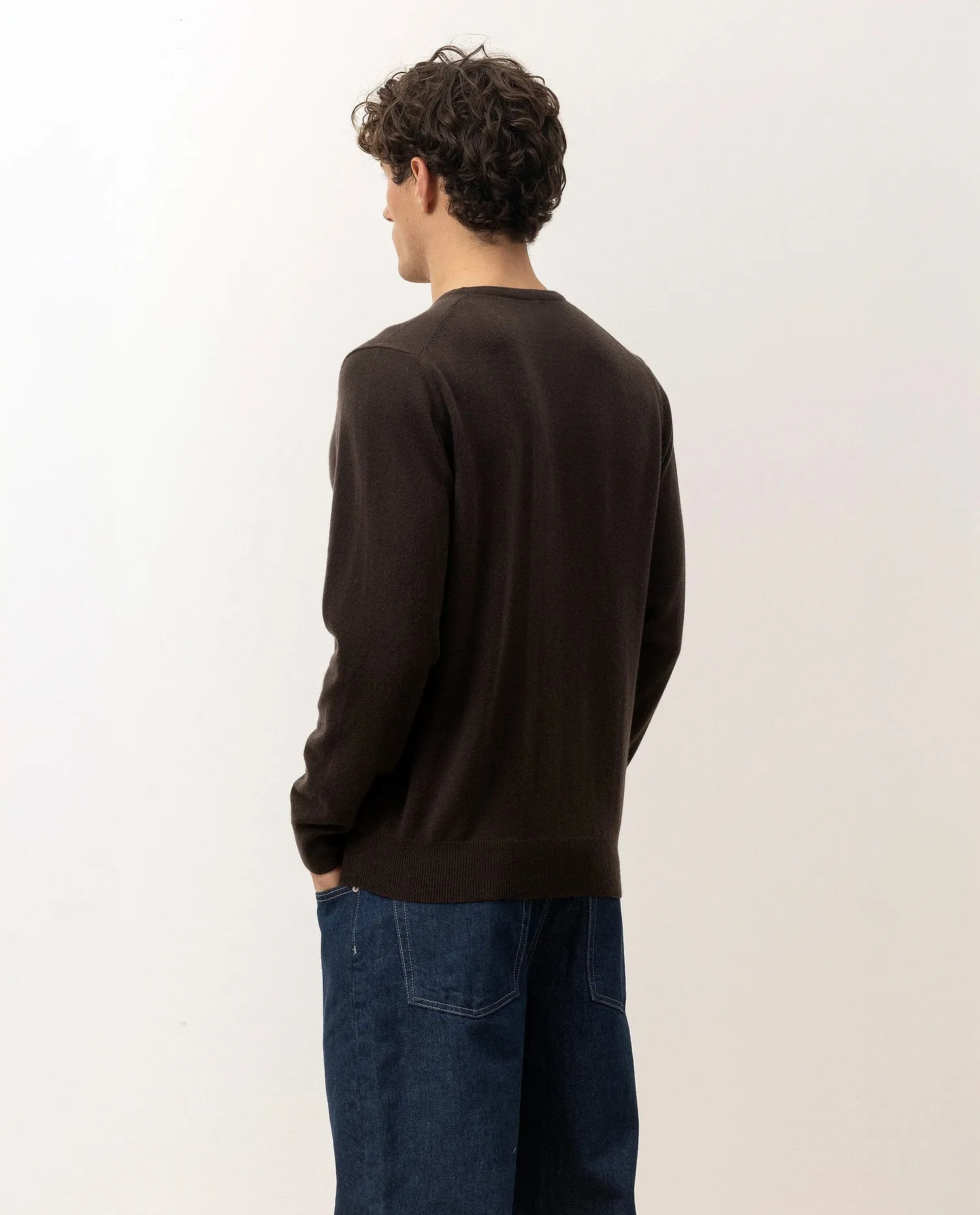 V-Ausschnitt Pullover aus Cashmere in Braun