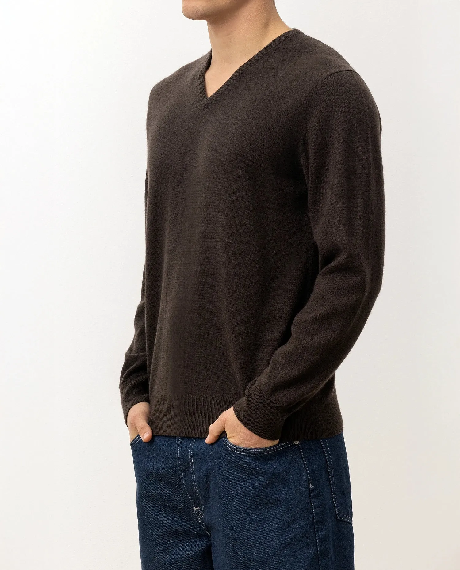 V-Ausschnitt Pullover aus Cashmere in Braun
